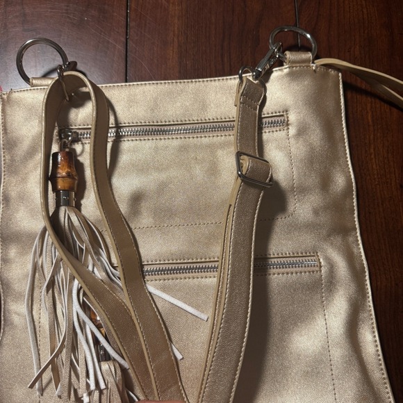 Sorial New York Gold Crossbody Bag Tassel Adjustable Strap Handbag Purse - Picture 4 of 9